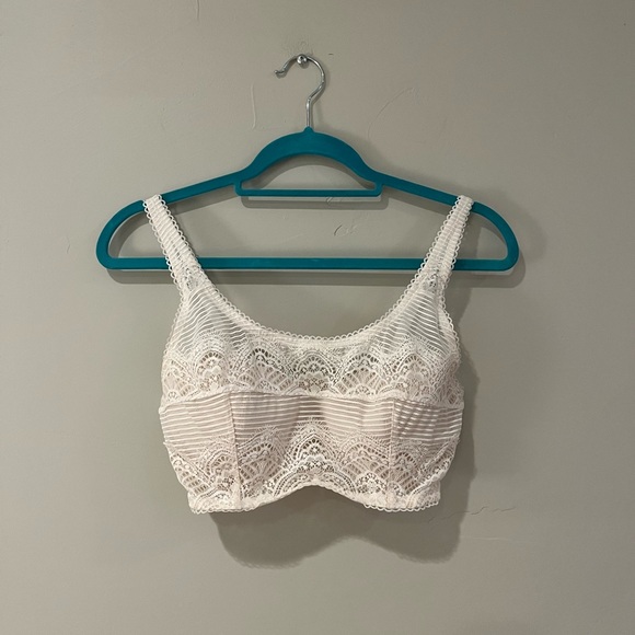 Victoria's Secret Other - Victoria's Secret Lace Bra
